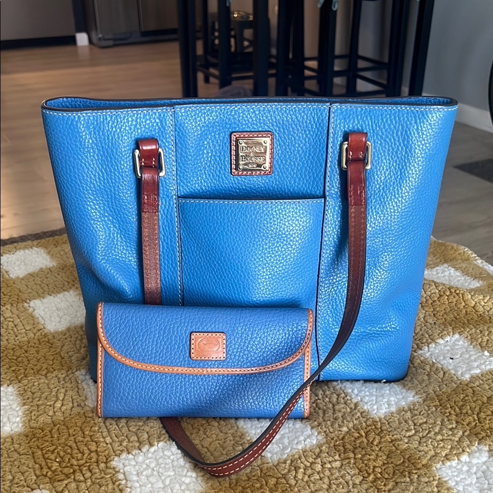 Dooney & Bourke purse with matching wallet